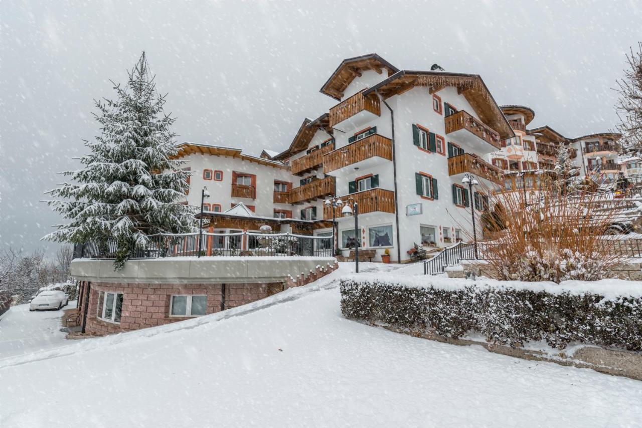 La Montanina Hotel In Val Di Non Malosco Eksteriør bilde